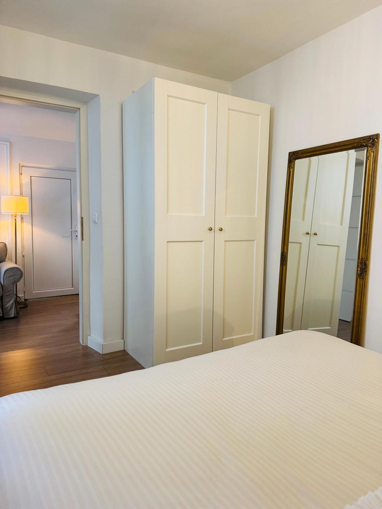 Apartment Stari Dvor Kaštela Exterior foto